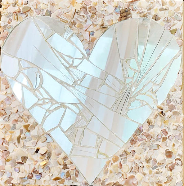 Mosaic Heart Mirror (Seashell)